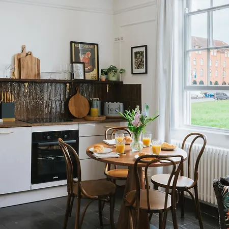 Apartman Tower View York